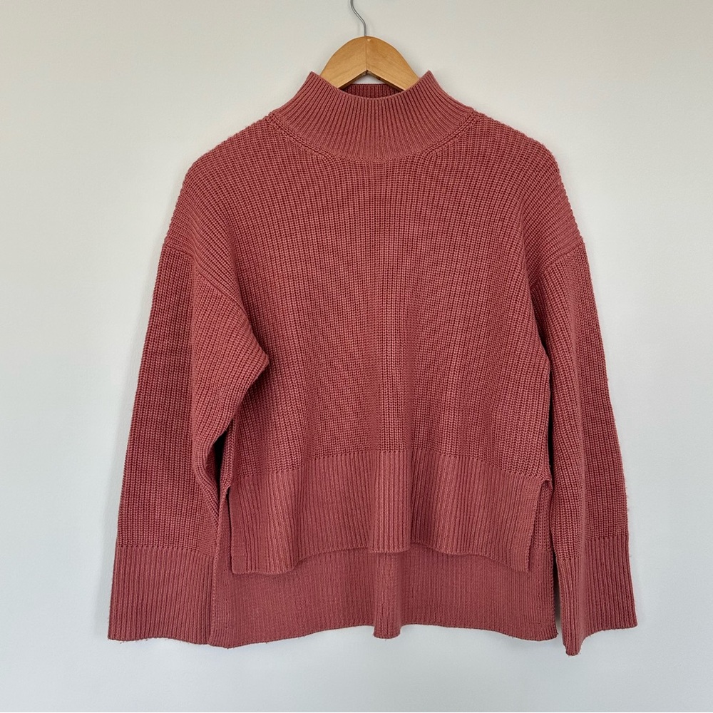 H&M Casual Turtle Neck Pink Sweater Size S